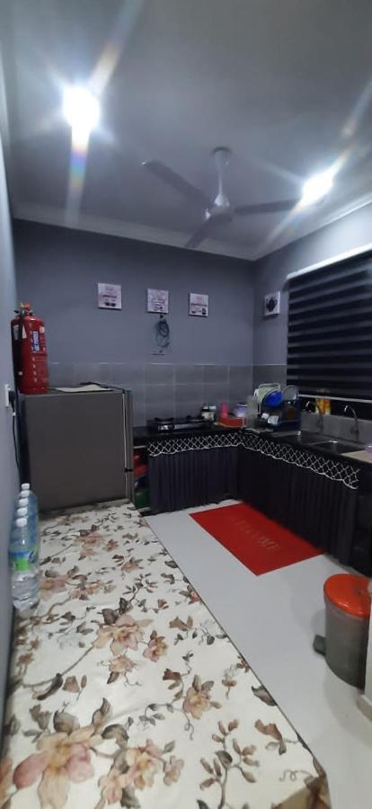 Homestay Restu Bonda Kampung Cerang Ruku Bagian luar foto